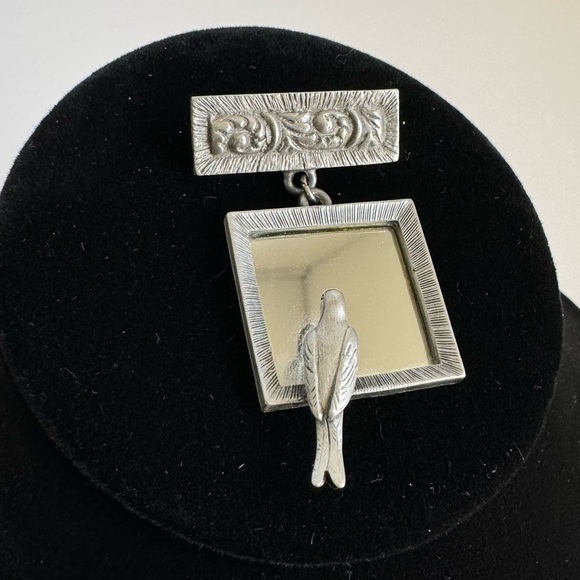 Vintage Bird Mirror Brooch Silver Tone Sparrow Pin Swallow Dove JJ Jonette - Picture 3 of 8